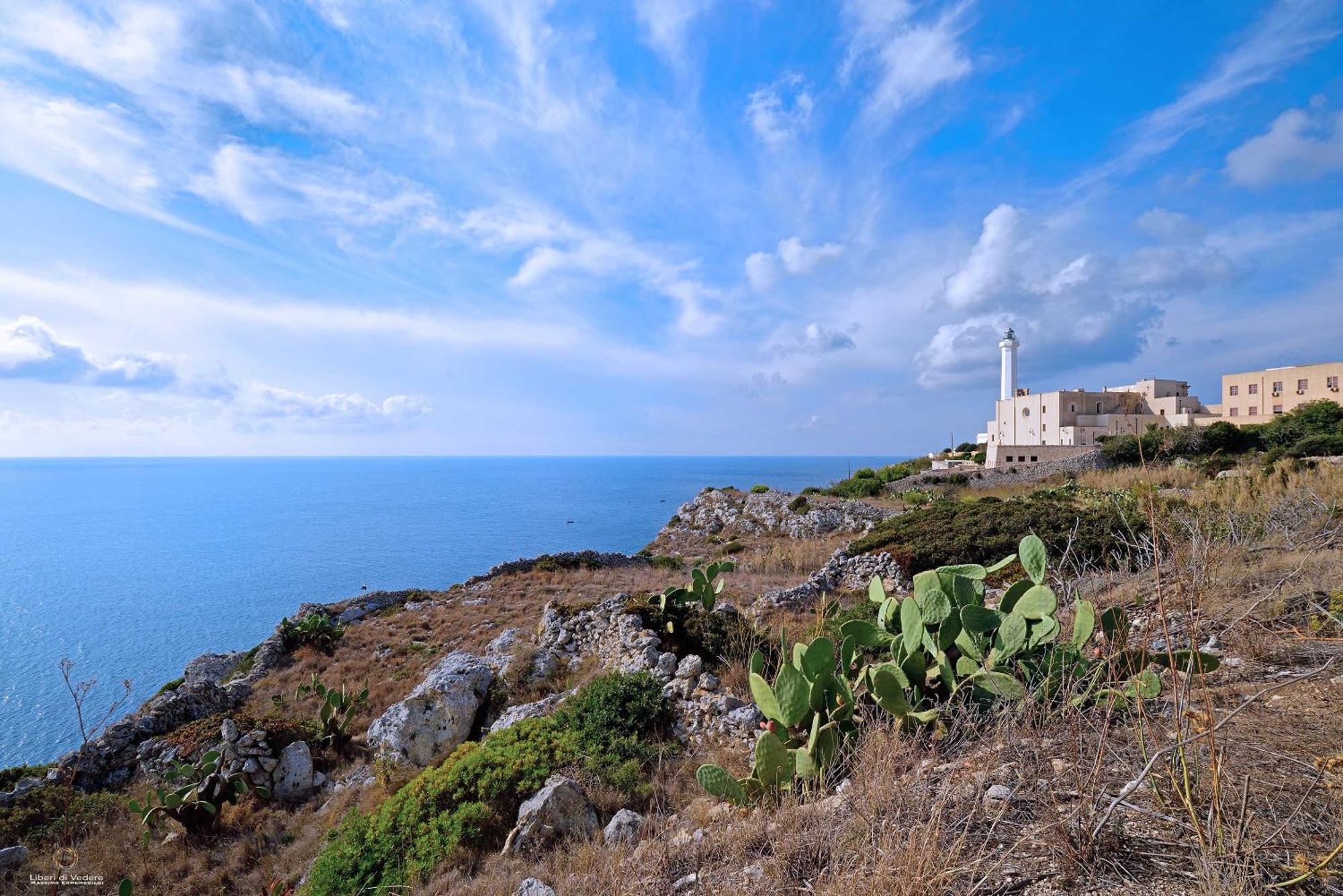 Oikia Vacanze S Cesarea Casa Rosa Su ซานตา เชซาเรอา แตร์เม ภายนอก รูปภาพ