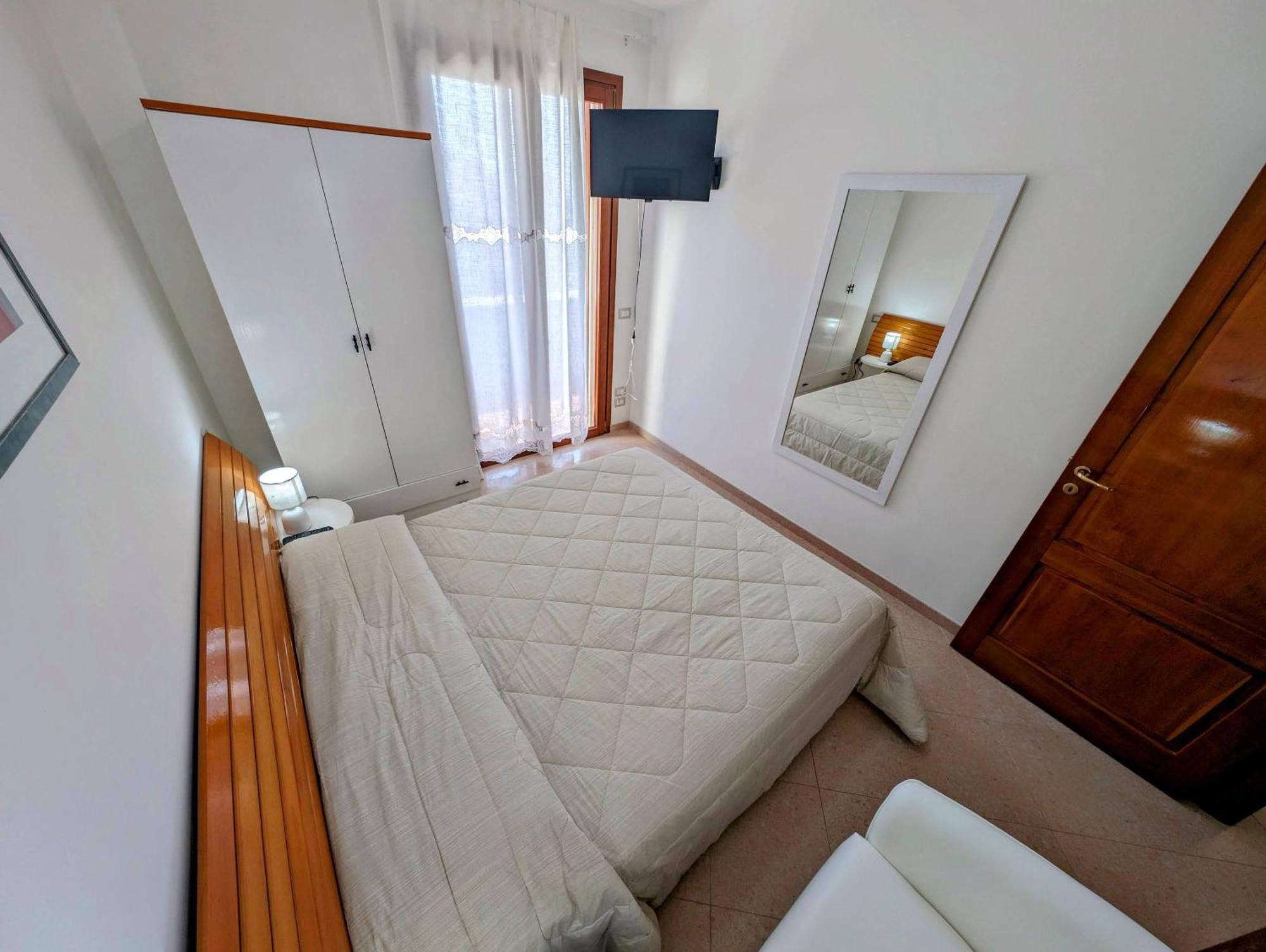 Oikia Vacanze S Cesarea Casa Rosa Su ซานตา เชซาเรอา แตร์เม ภายนอก รูปภาพ