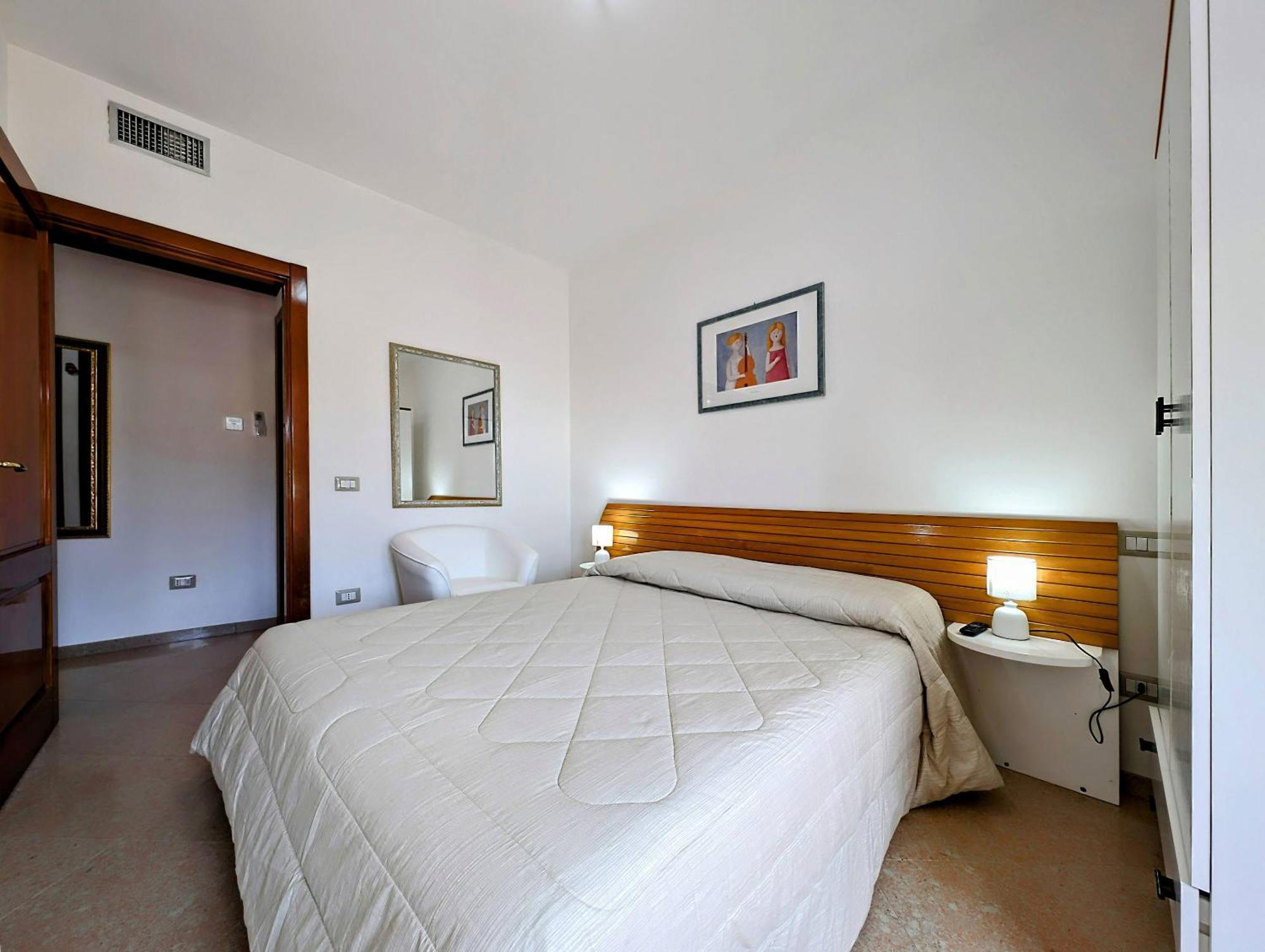 Oikia Vacanze S Cesarea Casa Rosa Su ซานตา เชซาเรอา แตร์เม ภายนอก รูปภาพ